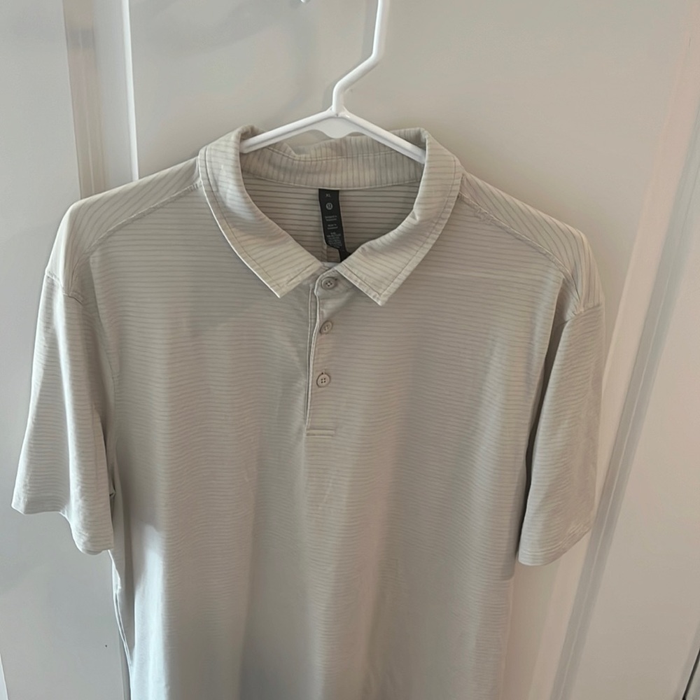 Lululemon - Evolution Short-Sleeve Polo